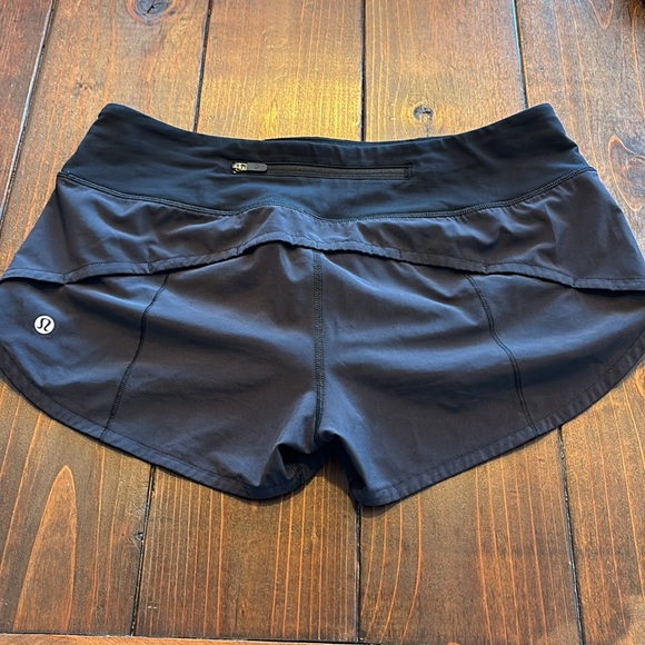 Lululemon Speed Up Low Rose Lined Shorts 2.5” - Picture 4 of 6